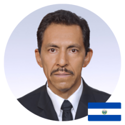 Ph.d Dagoberto Pérez - El Salvador